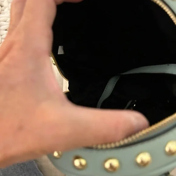 Ball studded handbag - Picture 4 of 7